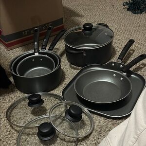 Premium Non-Stick Cookware Set with Glass Lids - Gray
